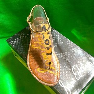 Sam Edelman’s Classic Gigi Thong sandal in leopard. Women’s size 11.5 medium.